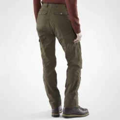 FJÄLLRÄVEN KARLA PRO WINTER TROUSERS W Damen - Trekkinghose Oliv-dunkelgrün 10 FJÄLLRÄVEN KARLA PRO WINTER TROUSERS W Damen - Trekkinghose Oliv-dunkelgrün -Outdoorbekleidung Für Damen 310037019 d karla pro winter trousers fjaellraeven 1