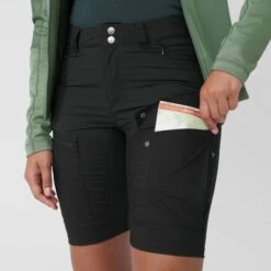 FJÄLLRÄVEN ABISKO MIDSUMMER SHORTS W Damen - Shorts -Outdoorbekleidung Für Damen 5637912461 g abisko midsummer shorts w fjaellraeven 24